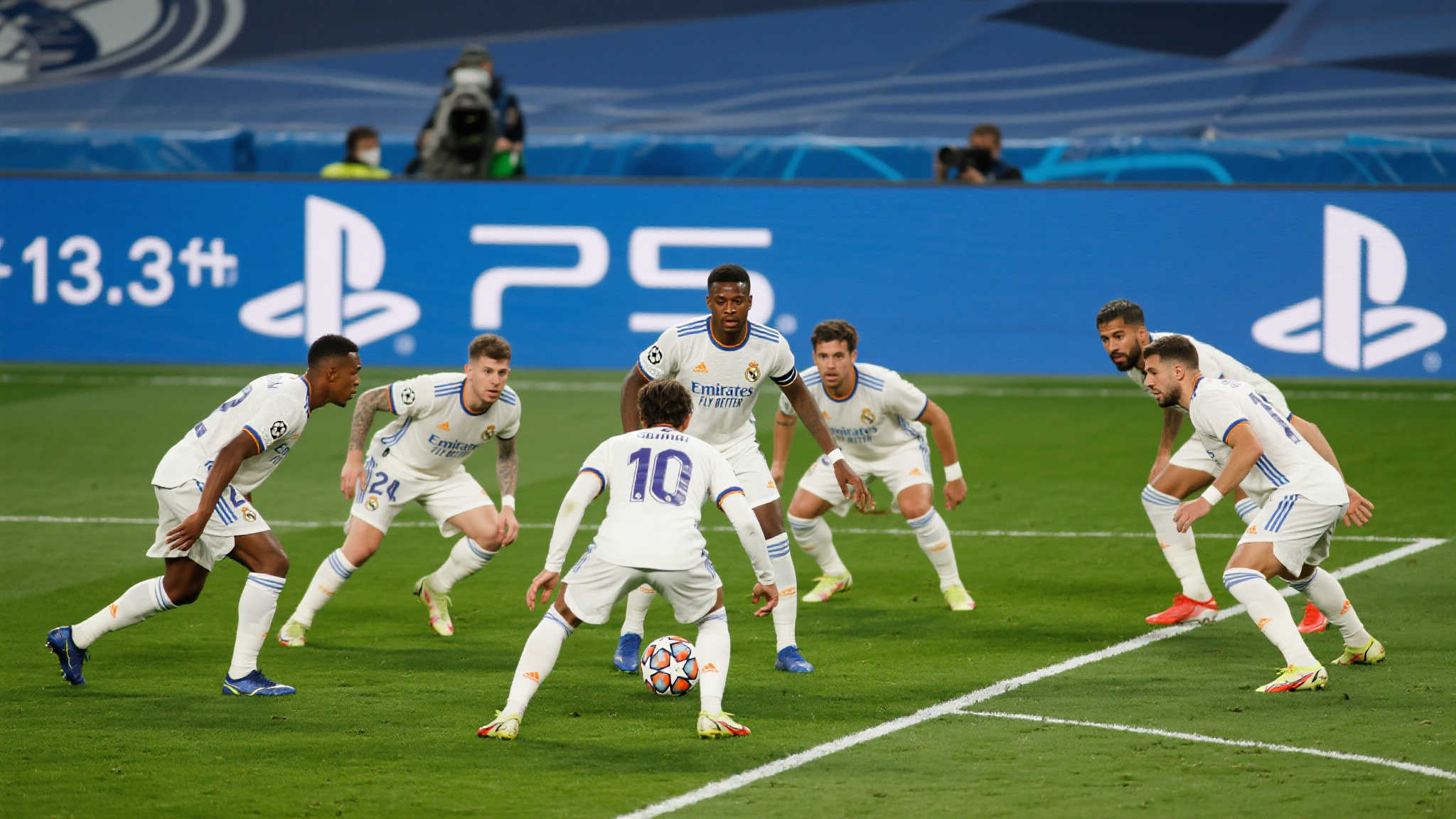 世界杯滚球游戏中心